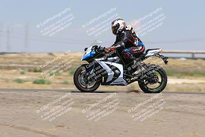media/Sep-01-2025-Lets Ride (Mon) [[4370d11284]]/B Group/1220pm (Wheelie Bump)/